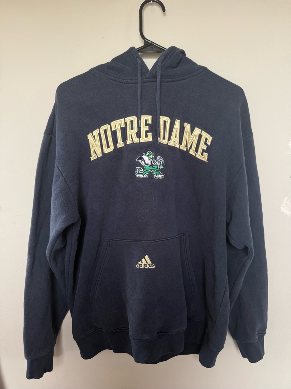 Vintage Adidas Notre Dame Fighting Irish Navy Blue Hoodie Sweatshirt Size Medium